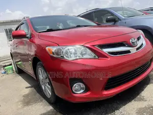 Toyota Corolla LE 4dr Sedan (1.8L 4cyl 4A) 2010 Red