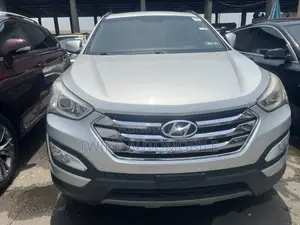 Hyundai Santa Fe 2014 Silver