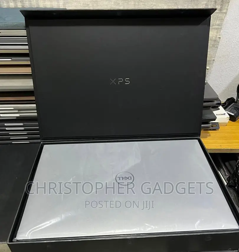 New Laptop Dell XPS 17 L702X 32GB Intel Core I7 SSD 1.5T