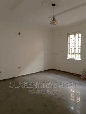 3bdrm Block of Flats in Bodethomas for rent