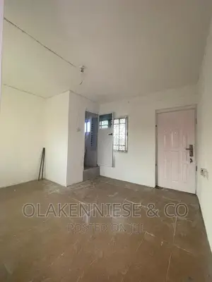 1bdrm Block of Flats in Aguda for rent