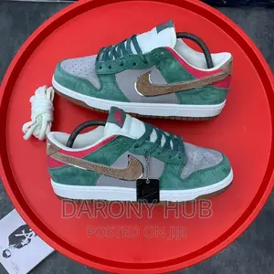 Luxury NIKE SB Dunk Low Original Sneakers Green/Blue