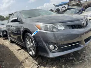 Toyota Camry 2014 Gray