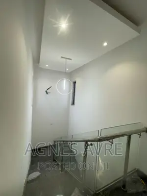 5bdrm Townhouse / Terrace in News Engineering, Dawaki for rent