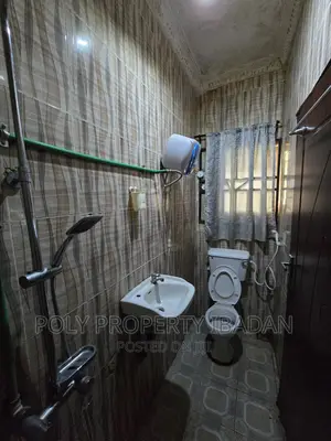 Photo - Furnished 1bdrm Room & Parlour in Kolapo Ishola Gra, Ibadan for rent