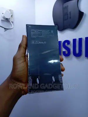 New Samsung Galaxy Z Flip3 5G 256 GB Black