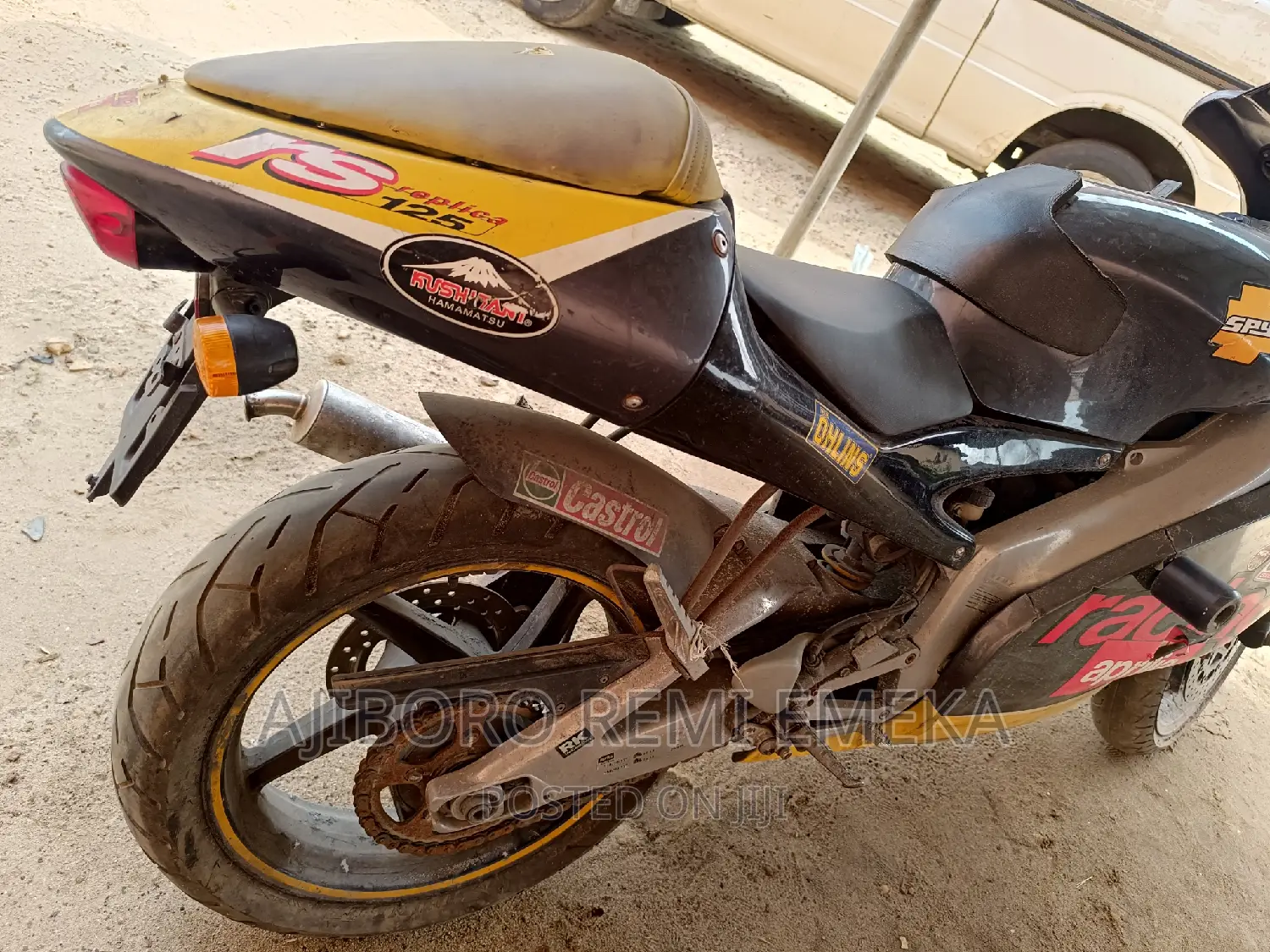 Aprilia Mille 2012 Yellow