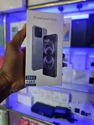 New FreeYond M5 128 GB