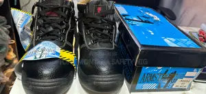 Armstrong Industrial Safety Shoes – Steel Toe