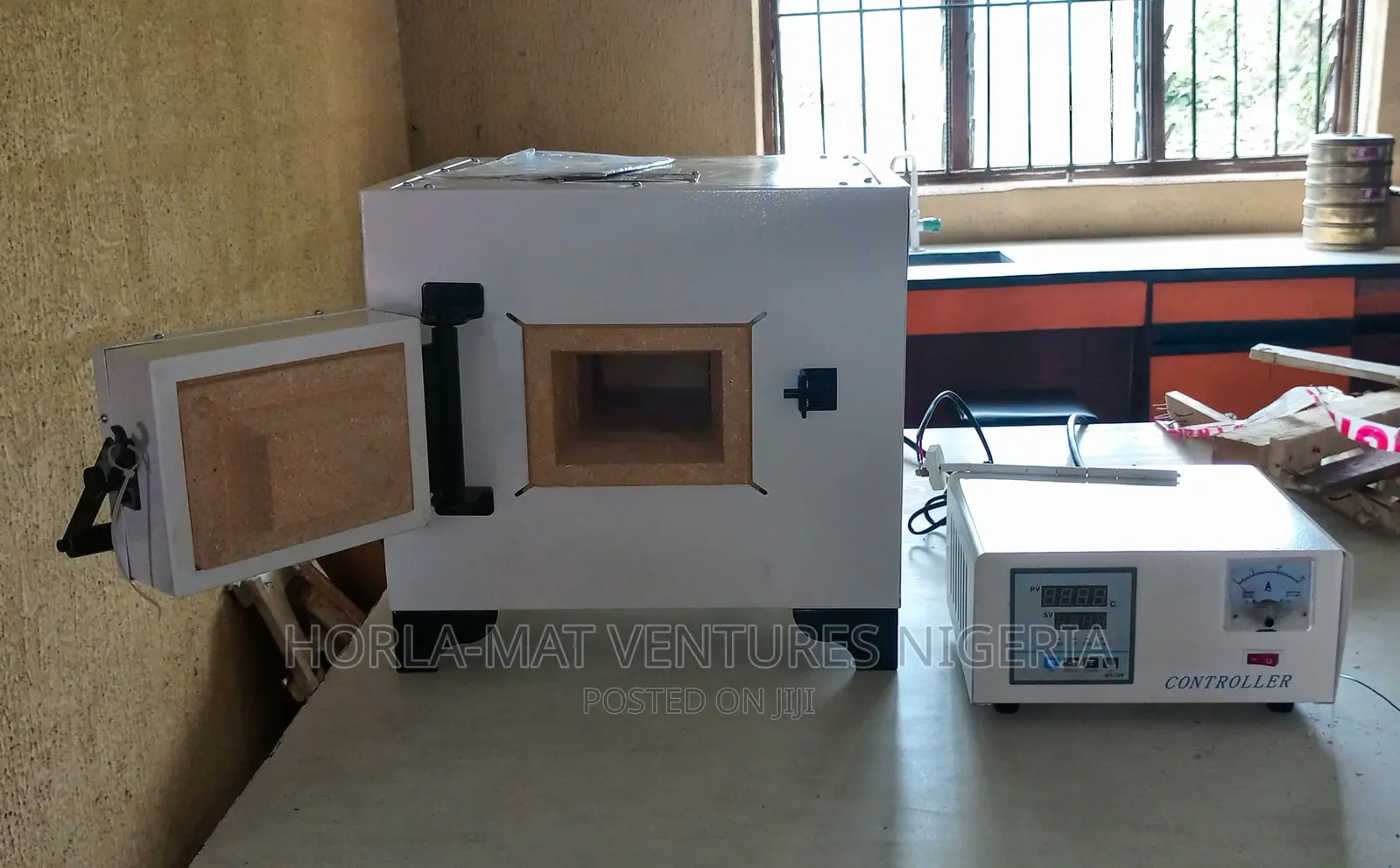 Muffle Furnace With Controller