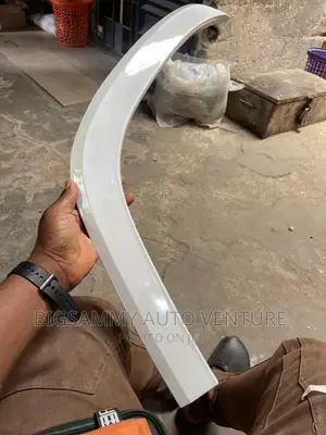 Landcruiser 2022 / 2023 Back Bumper / Fender Padded