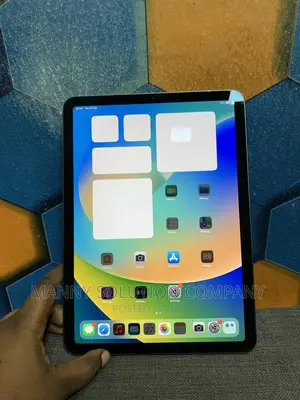 Apple iPad Air (2022) 64 GB Black