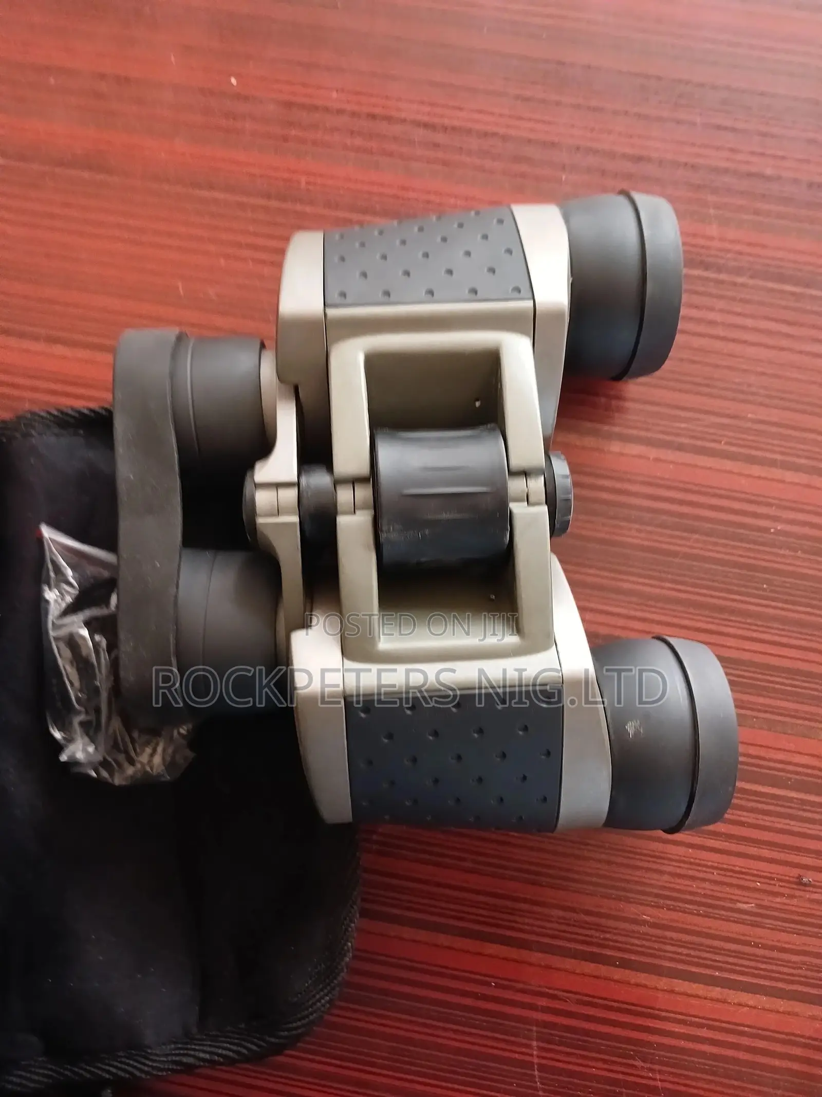 8 X 30 Vision Binoculars