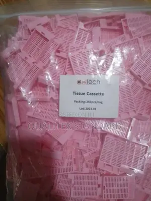 250 Pieces Per Bag Tissue Cassette
