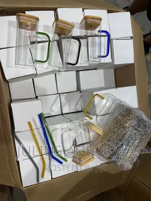 Cute Glass Cup With Bamboo