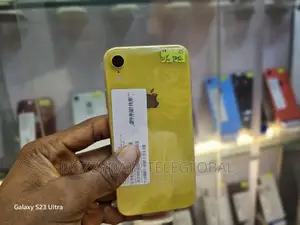 Apple iPhone XR 128 GB Yellow