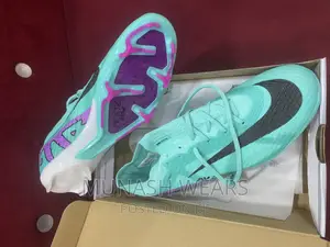 Original Nike Boot