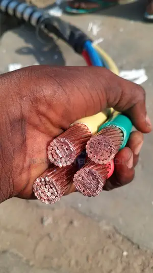 240mm 4core Nigeria Armoured Cable and Wires %