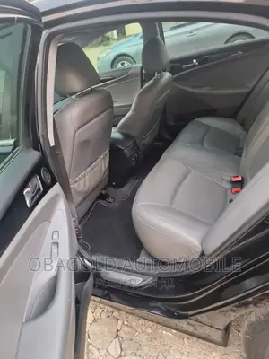 Hyundai Sonata 2013 Black