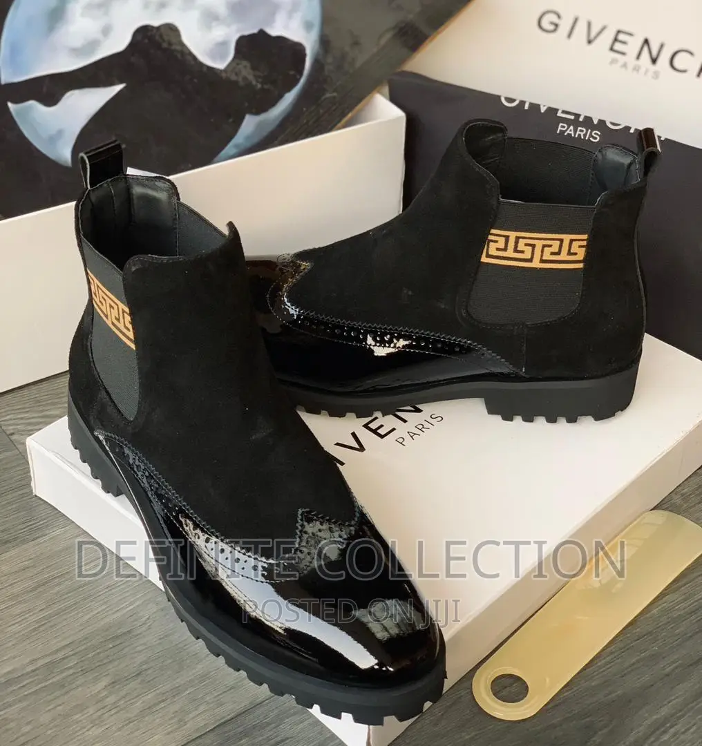 GIVENCHY Luxury Shoe