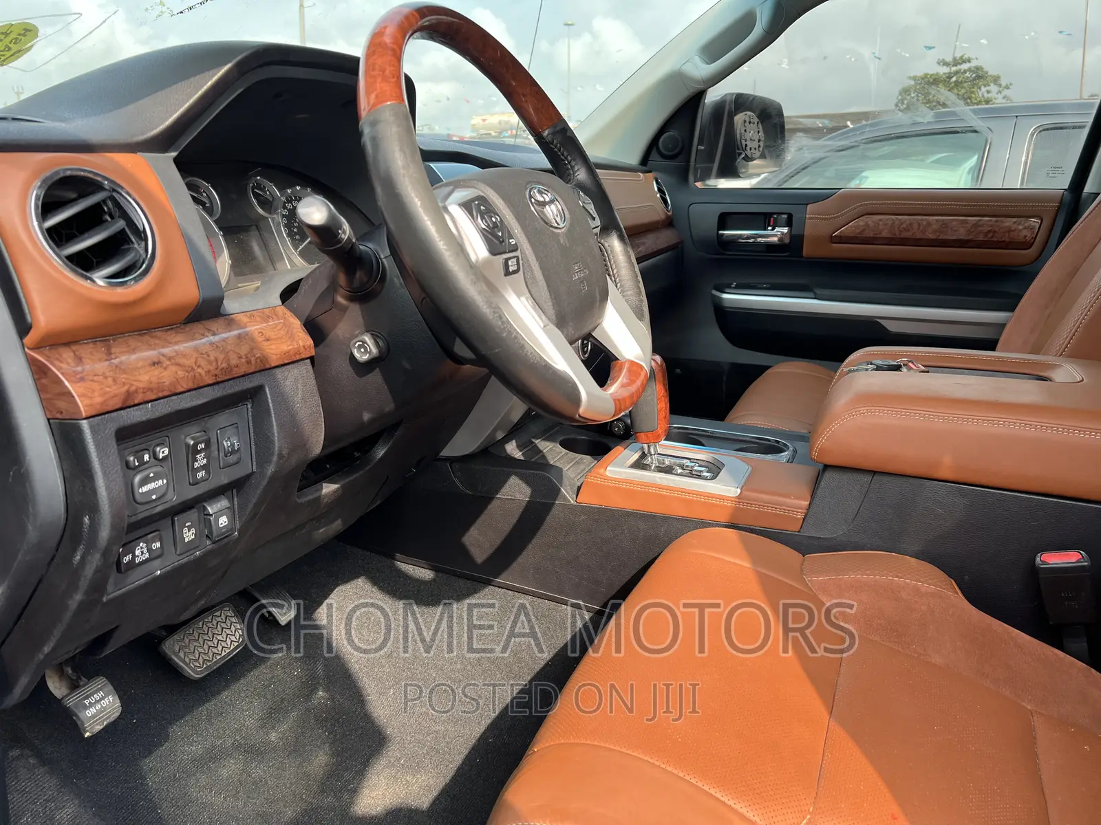Toyota Tundra 2018