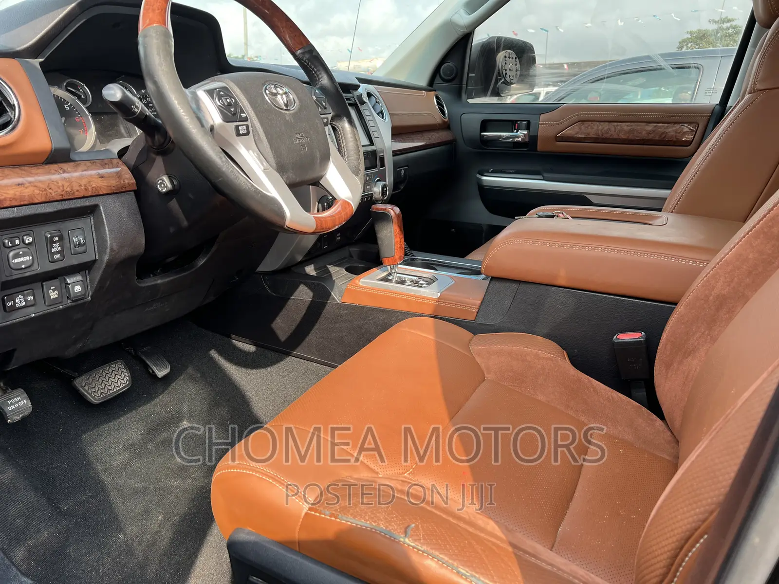 Toyota Tundra 2018