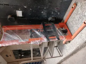 2000kg Stacker Machine