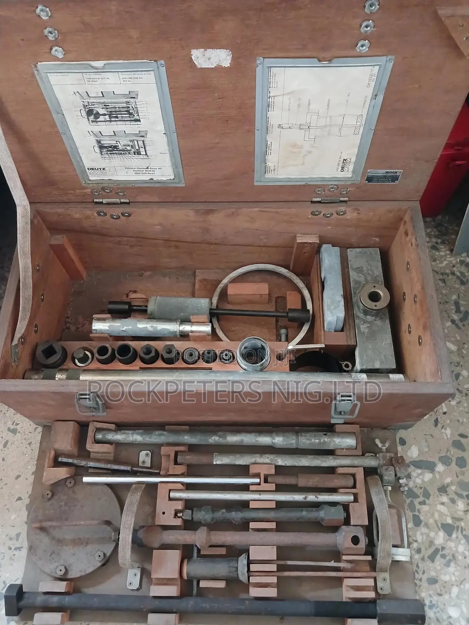 Deutz MWM Special Tool Set