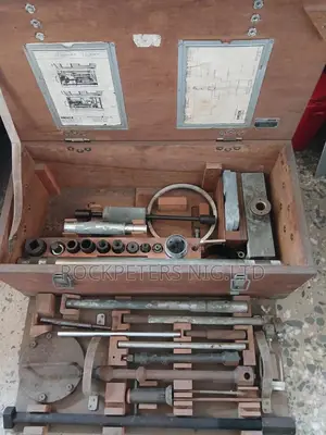 Deutz MWM Special Tool Set
