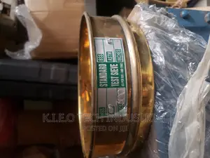 300 Micron/200 Diameter Sieve