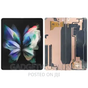 Samsung Galaxy Z Fold 3 Amoled Screen