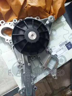 Mercedes Benz Water Pump W276