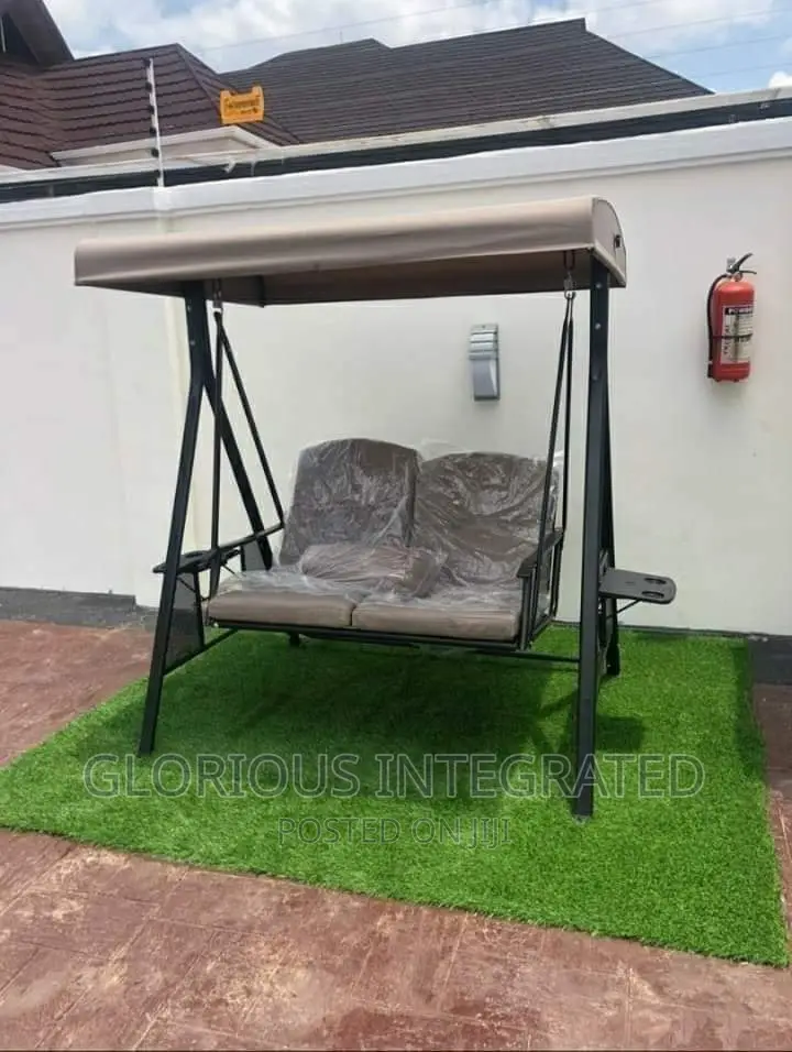 Swinging Seat Out Chair
