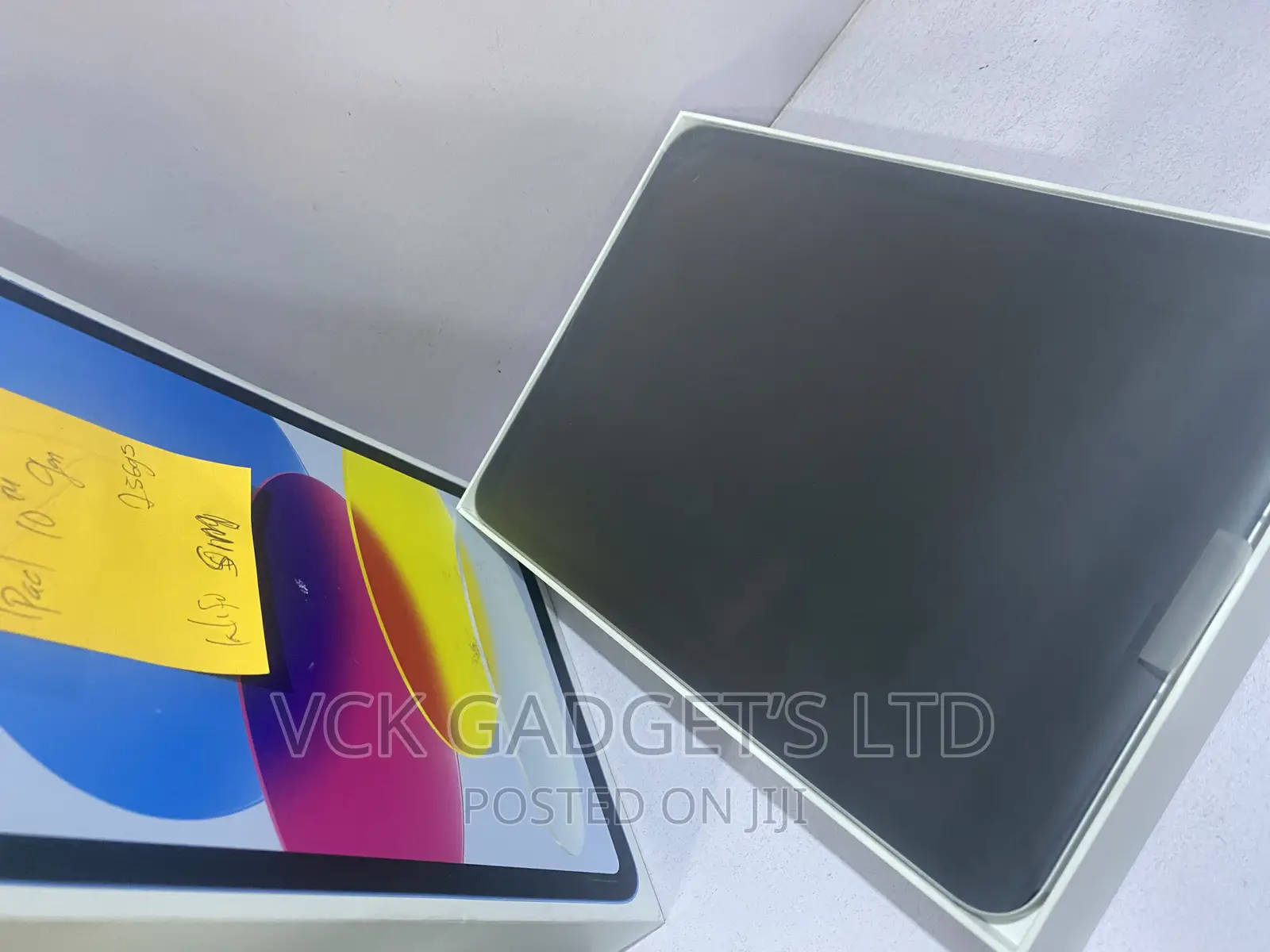 New Apple iPad (2022) 256 GB Silver