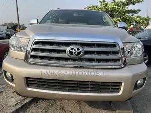 Toyota Sequoia 2011 Gold