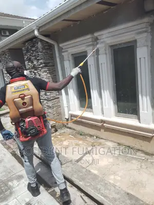 Pest Controller/ Fumigation