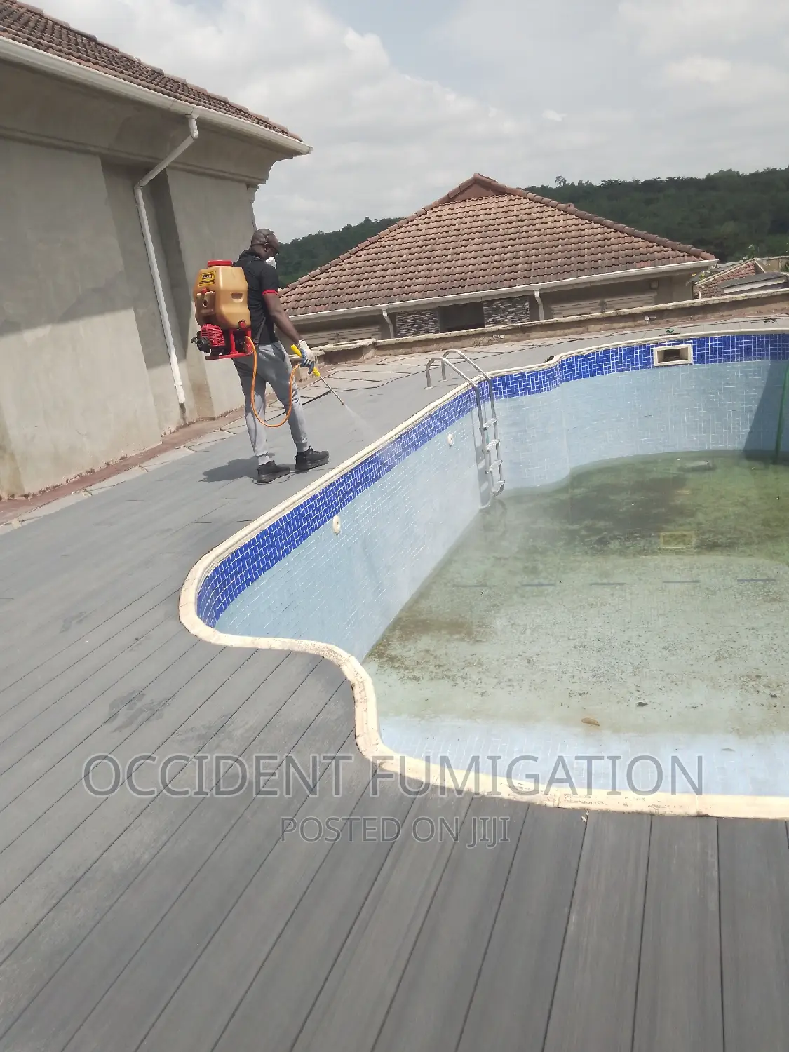 Pest Controller/ Fumigation