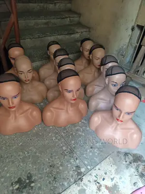 Female Mannequin Heads With Shoulder