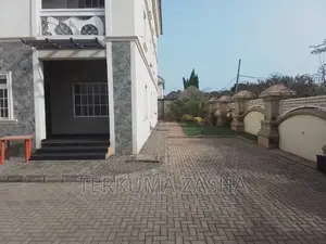 4bdrm Duplex in Durunmi Just Off, Durumi for sale