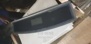 C300 2015 Paranamic Roof Glass Front