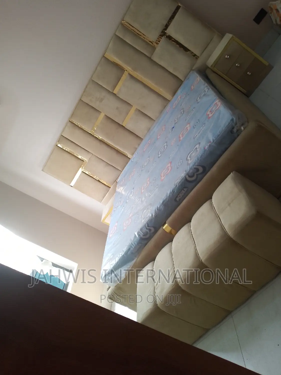 Super Class Hotel Designers 6by6ft Bed Frame