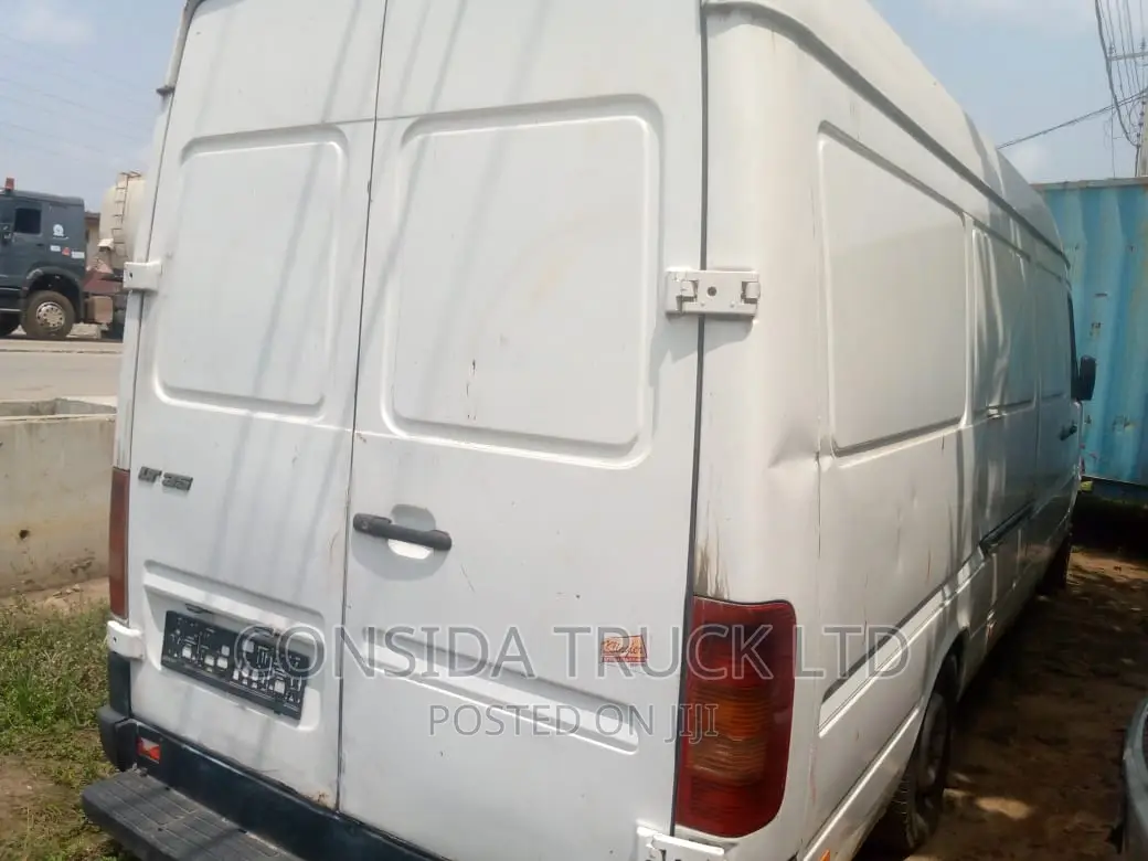 Volkswagen LT 1998 White