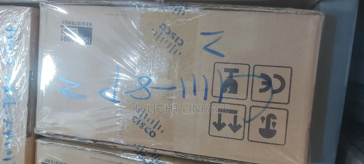 C1111-8p Router