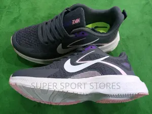 Nike Sports Shoe