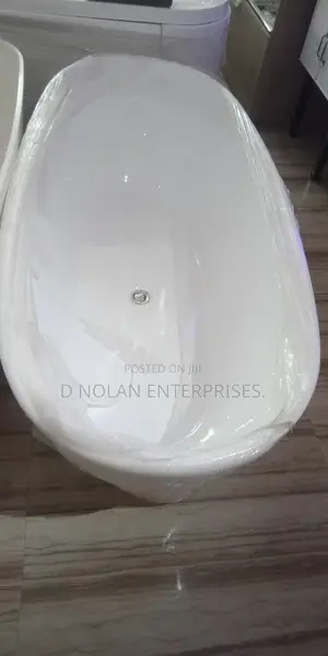 Oval Shape Stand Alone Bath Tub