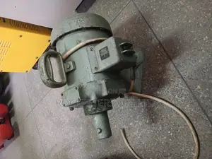 Electric Poker Vibrator Machine(3-Phase)