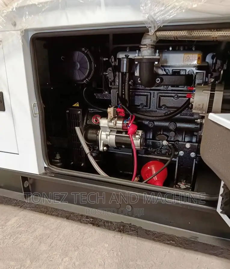 Perkins Soundproof Diesel Engine Generator {10kva)