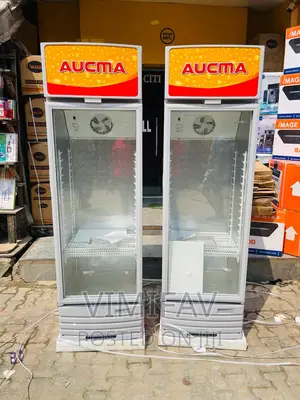 Aucma Standing Chiller 
321 Lits