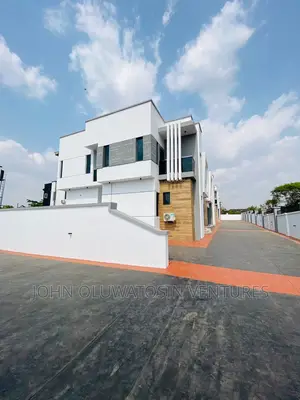 4bdrm Duplex in Calton Gate Estate, Akobo for rent