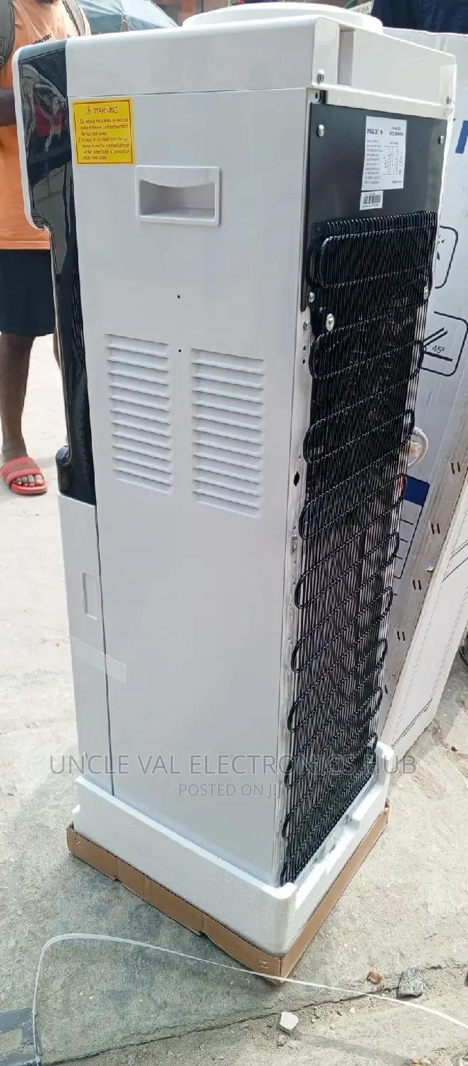 Maxi Water Dispenser
